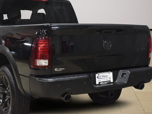 Used 2022 RAM 1500 Warlock AWD/4WD image 33