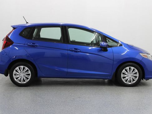 Used 2018 Honda Fit LX image 2