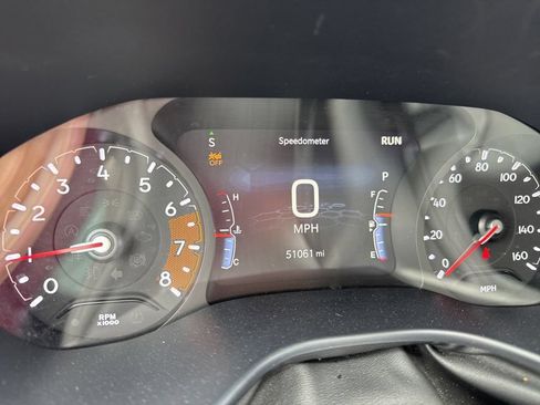 Used 2025 Jeep Compass Limited AWD/4WD image 16