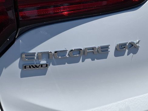 Used 2024 Buick Encore GX Sport Touring AWD/4WD image 31