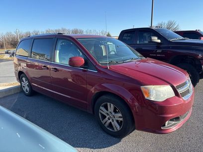 Used 2011 Dodge Grand Caravan Crew w/ Driver Convenience Group