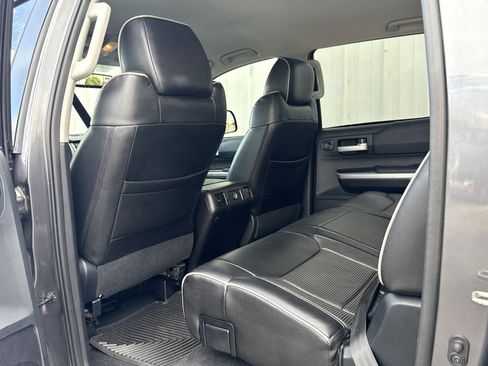 Used 2016 Toyota Tundra SR5 image 22