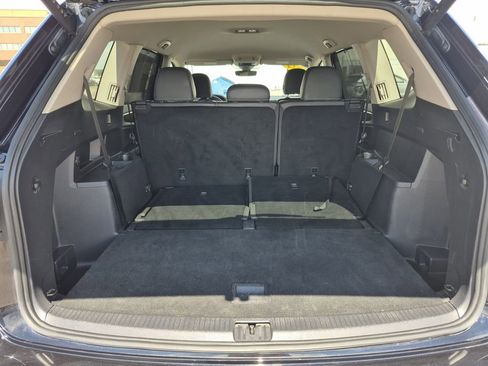 Used 2024 Volkswagen Atlas SE image 14