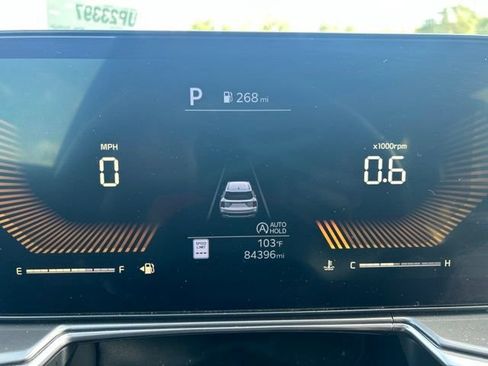 Used 2024 Kia Sorento S FWD image 24