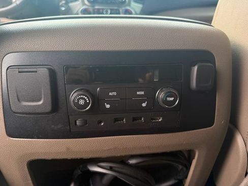 Used 2019 Chevrolet Tahoe Premier AWD/4WD image 10