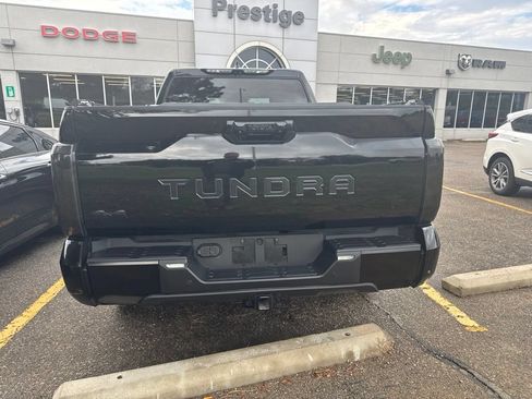 Used 2023 Toyota Tundra Platinum AWD/4WD image 9