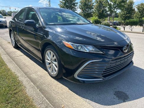 Used 2024 Toyota Camry LE FWD image 2