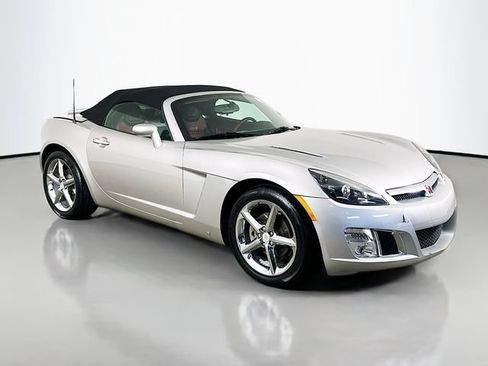 Used 2007 Saturn Sky Red Line RWD image 11