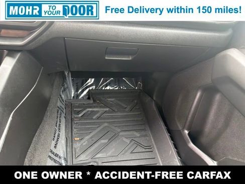 Used 2023 Chevrolet Colorado W/T RWD image 29
