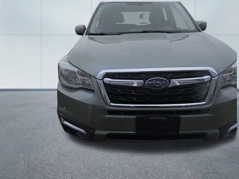 Used 2017 Subaru Forester 2.5i Premium image 2