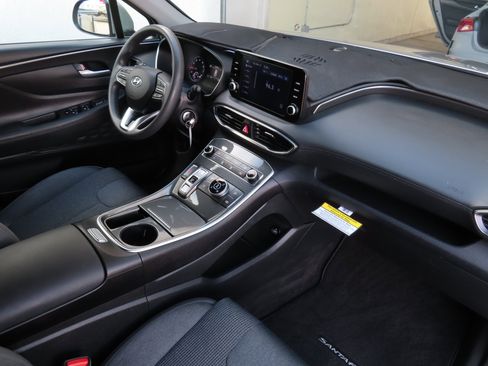 Used 2022 Hyundai Santa Fe SE image 17