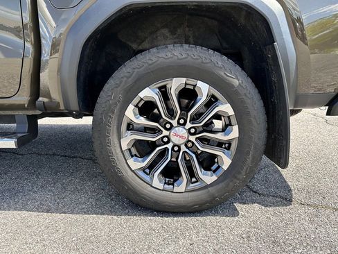 Used 2024 GMC Canyon Denali AWD/4WD image 52