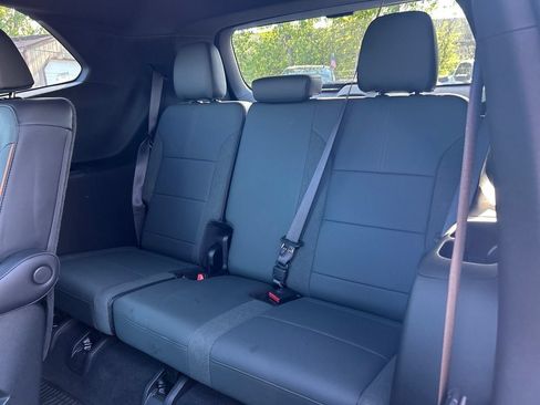 New 2026 GMC Acadia AT4 w/ Luxury Package AWD/4WD image 33
