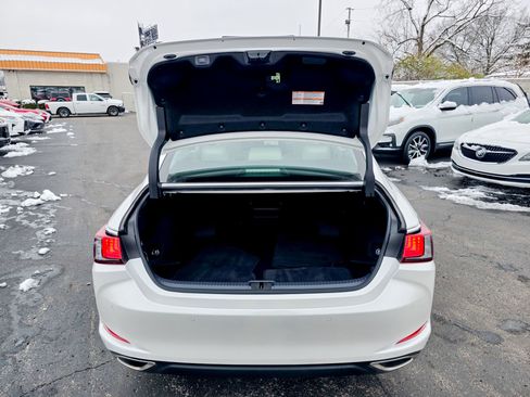 Used 2023 Lexus ES 350 w/ Premium Package image 48
