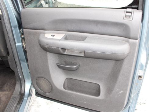 Used 2011 Chevrolet Silverado 1500 LT image 21