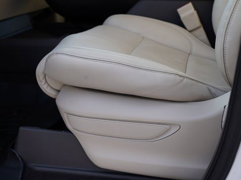 Used 2019 Lincoln Navigator Reserve w/ Cargo Package image 15