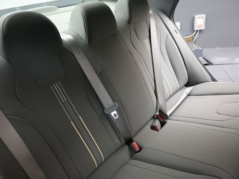 New 2025 Hyundai Elantra Sport image 16