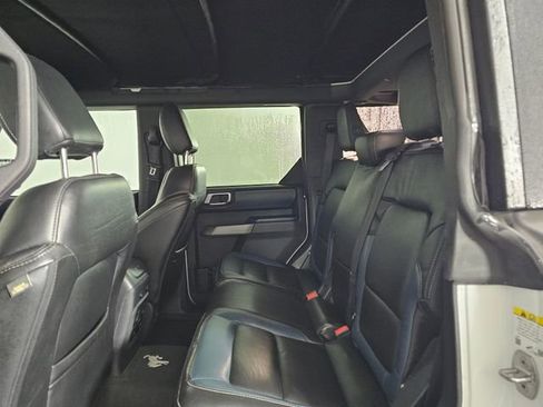 Used 2021 Ford Bronco Outer Banks image 18