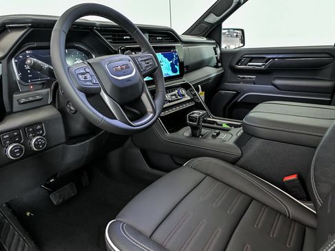 New 2026 GMC Sierra 1500 AT4X w/ LPO, Black Badging Package AWD/4WD image 9