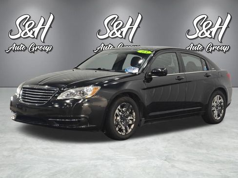 Used 2013 Chrysler 200 LX FWD image 12