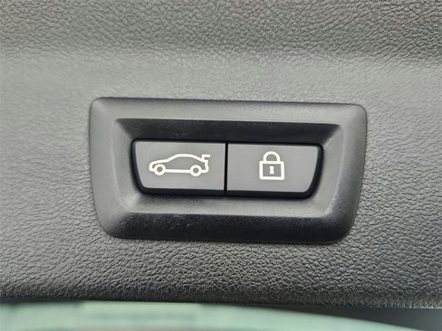 Used 2021 BMW X3 M40i w/ Executive Package image 31