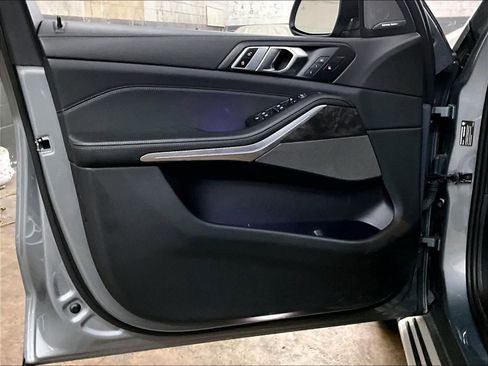 Used 2024 BMW X5 xDrive40i image 25