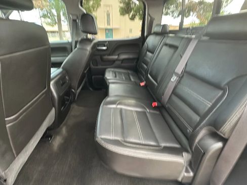 Used 2017 GMC Sierra 3500 Denali w/ Duramax Plus Package image 10