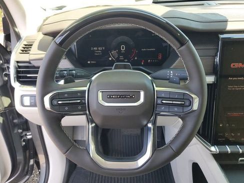 New 2026 GMC Acadia Denali w/ Super Cruise Package FWD image 21