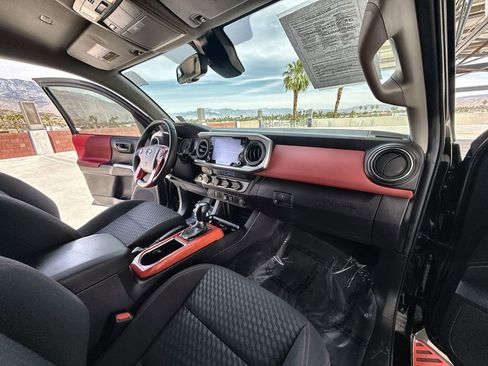 Used 2023 Toyota Tacoma SR5 AWD/4WD image 19