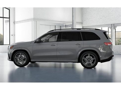 New 2026 Mercedes-Benz GLS 450 4MATIC image 32