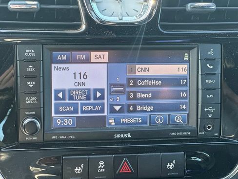 Used 2013 Chrysler 200 Limited w/ Sun/Sound Group FWD image 23