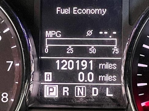 Used 2013 Nissan Rogue S image 39