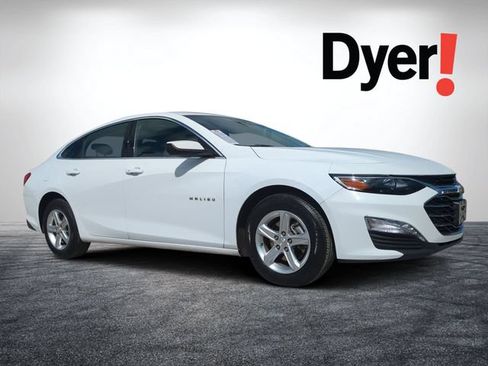 Used 2024 Chevrolet Malibu LT FWD image 1