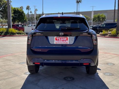 New 2026 Nissan Kicks SV w/ SV Premium Package image 6