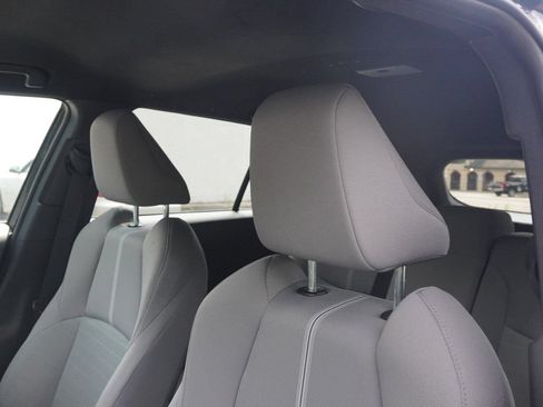 Used 2024 Toyota Corolla Cross AWD Hybrid image 24