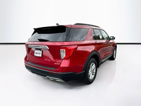 Used 2023 Ford Explorer XLT w/ Equipment Group 202A AWD/4WD image 10
