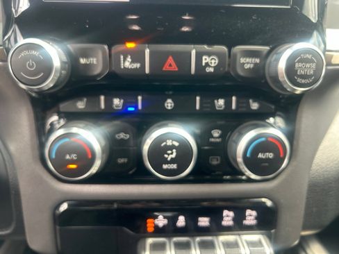 Used 2019 RAM 1500 Sport w/ Advanced Safety Group AWD/4WD image 25