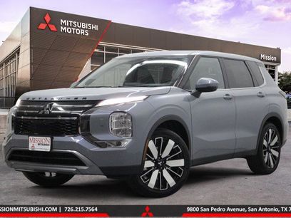 New 2026 Mitsubishi Outlander SE