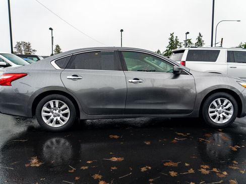 Used 2017 Nissan Altima 2.5 S w/ Power Driver Seat Package image 8