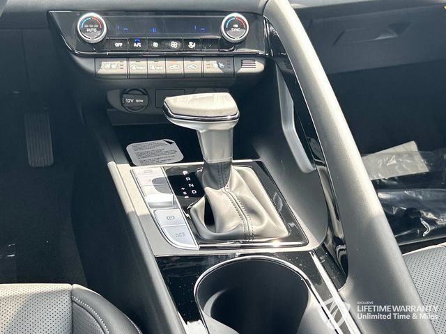 New 2026 Hyundai Elantra Limited FWD image 26