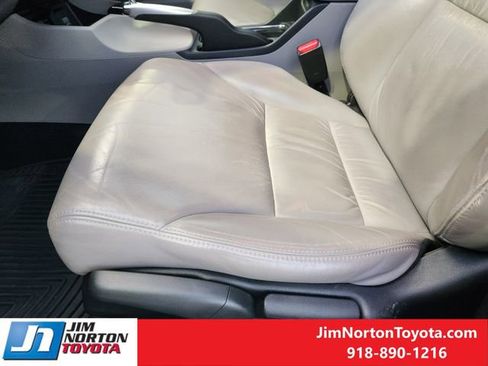 Used 2015 Honda Civic Hybrid Sedan image 25