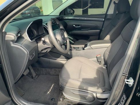 Used 2023 Hyundai Tucson SE AWD/4WD image 5