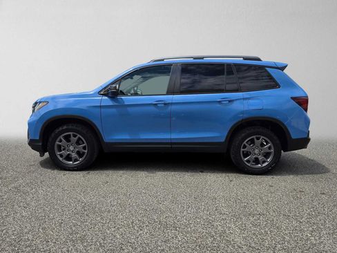 Used 2024 Honda Passport TrailSport image 6