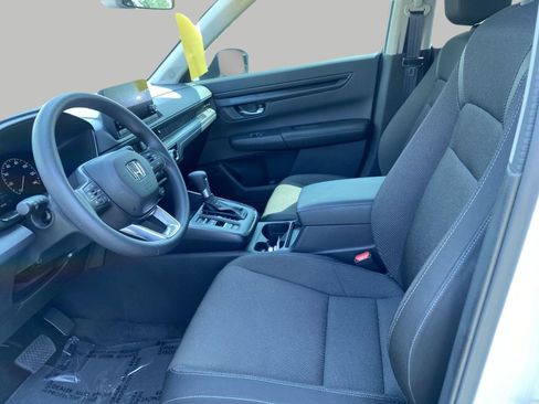 Used 2025 Honda CR-V EX image 3