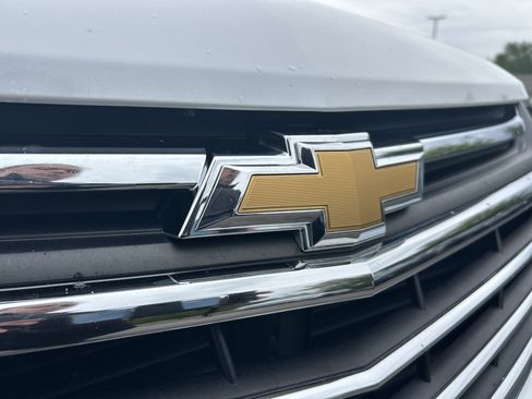 Used 2020 Chevrolet Equinox Premier AWD/4WD image 24