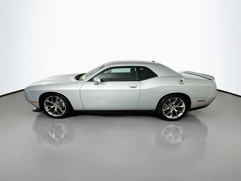 Used 2022 Dodge Challenger GT RWD image 4