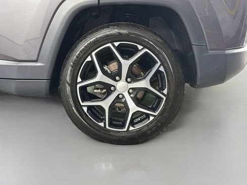 Used 2024 Jeep Compass Limited AWD/4WD image 29