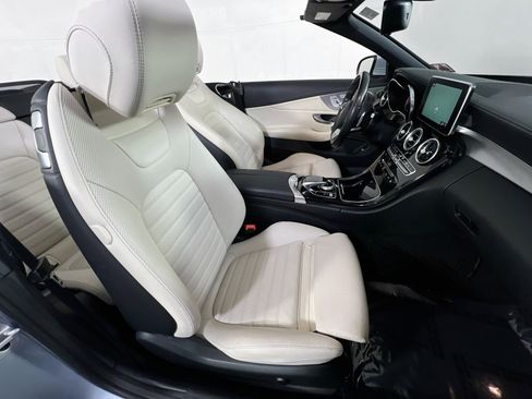 Used 2017 Mercedes-Benz C 300 4MATIC Cabriolet image 28