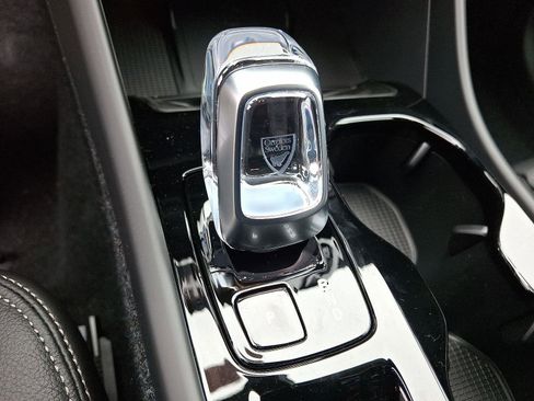 New 2026 Volvo XC40 B5 Plus w/ Protection Package Premier image 11