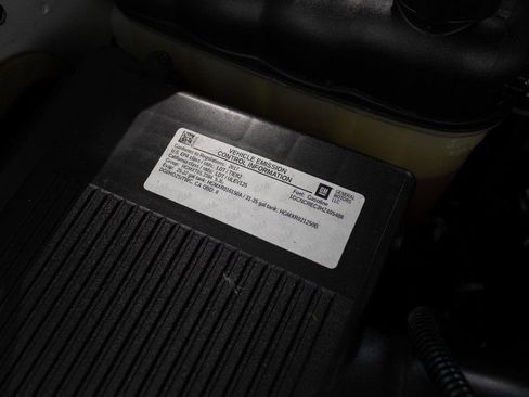 Used 2017 Chevrolet Silverado 1500 LT w/ LT Convenience Package image 27